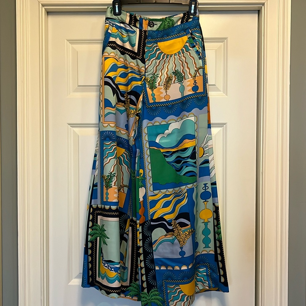 Fun vacation pants